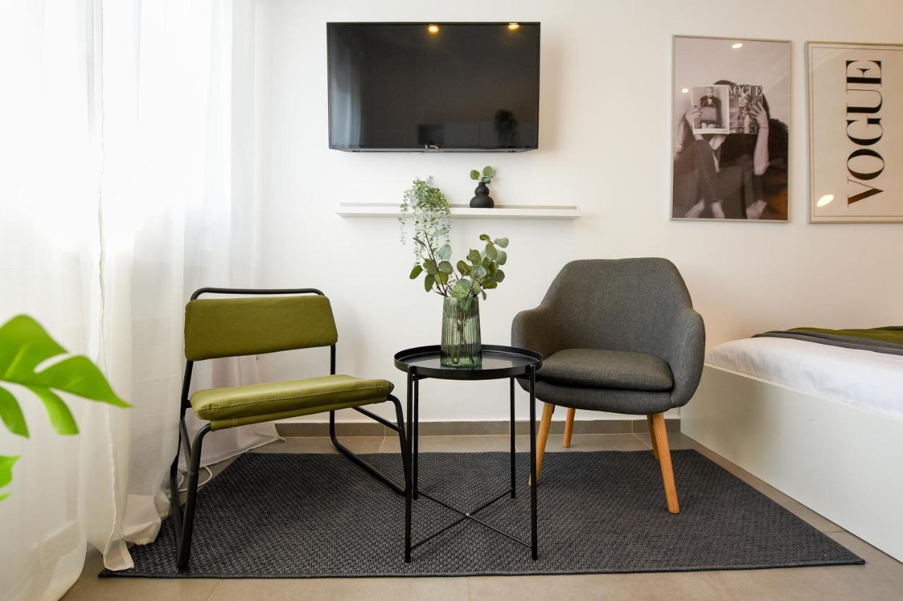 Classy Comfort - Chic Studio On Regina Elisabeta Bucureşti Eksteriør bilde